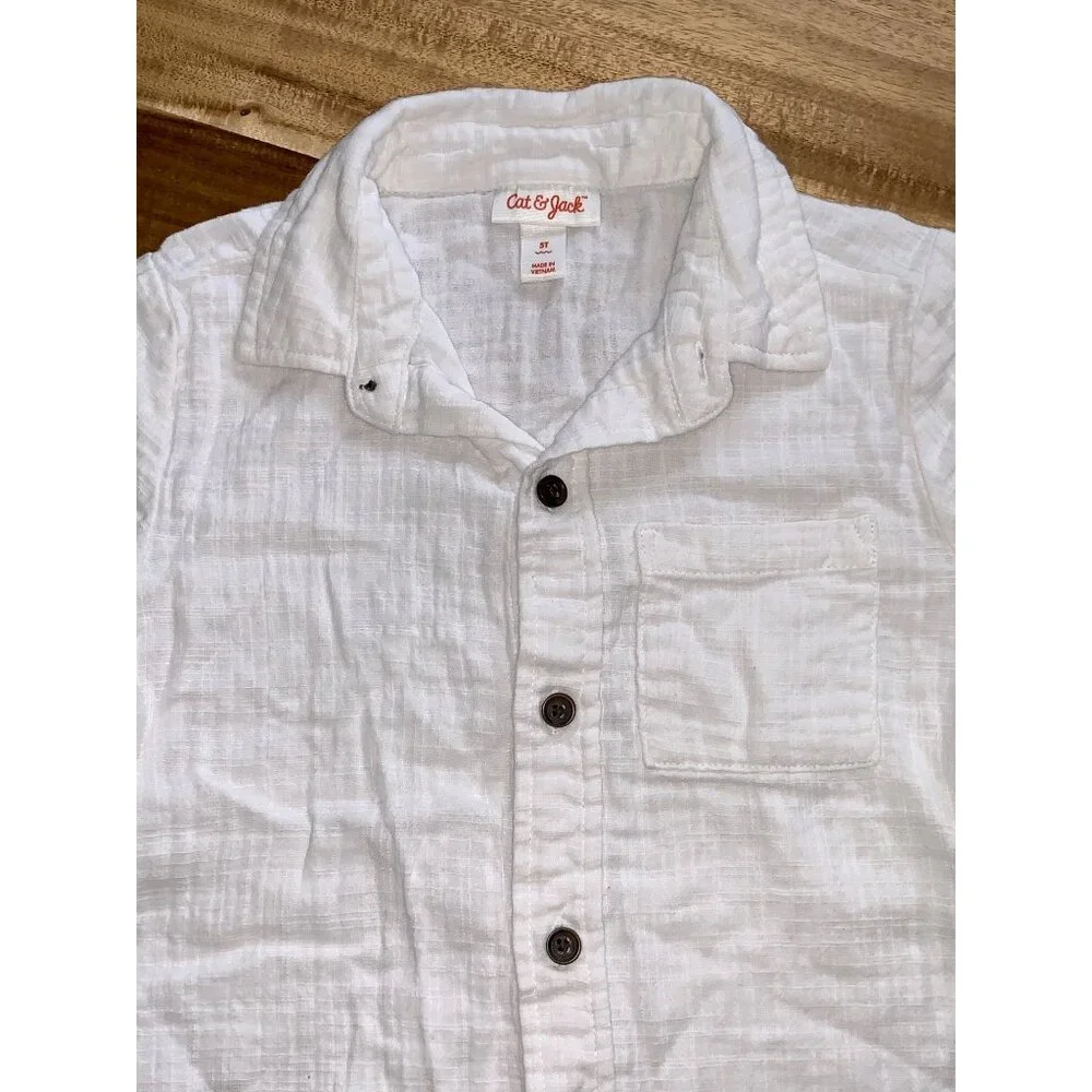 Cat & Jack Boys Toddler White Short Sleeve Button-Up Shirt 100% Cotton Size 5T - Picture 4 of 9